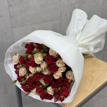 Букет чайных роз